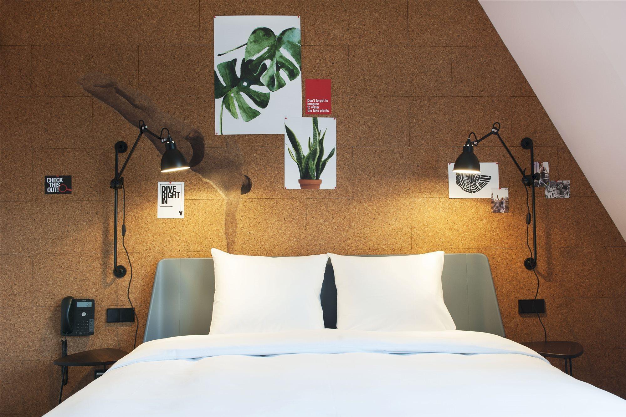 Conscious Hotel The Tire Station Amsterdam Exterior foto