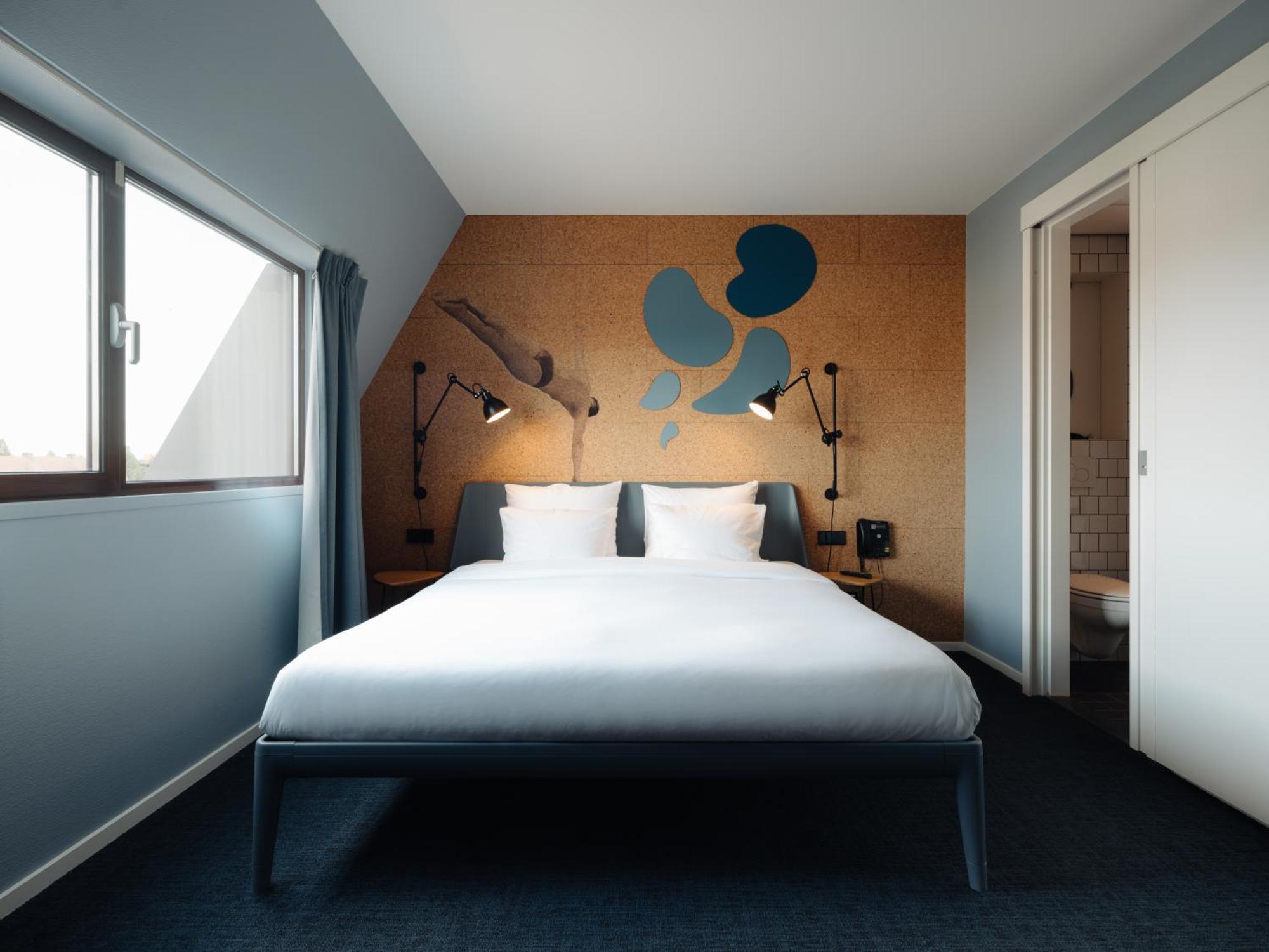 Conscious Hotel The Tire Station Amsterdam Exterior foto